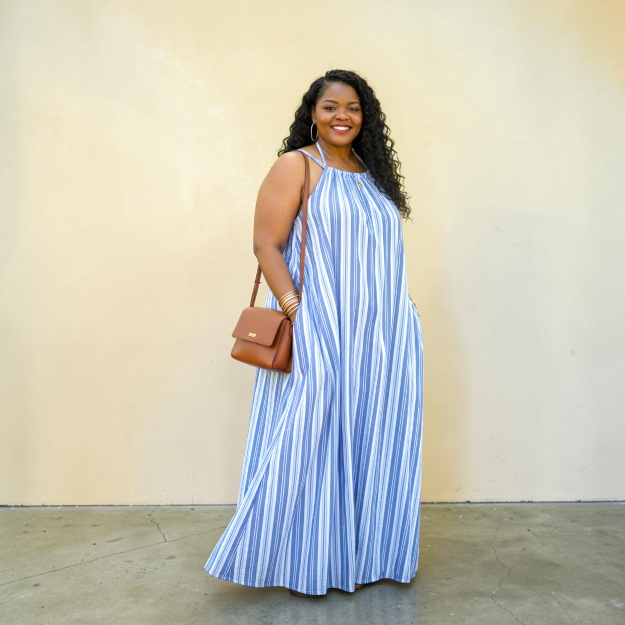 Women's Plus Size Blue And White Striped Tie Back Maxi Dress