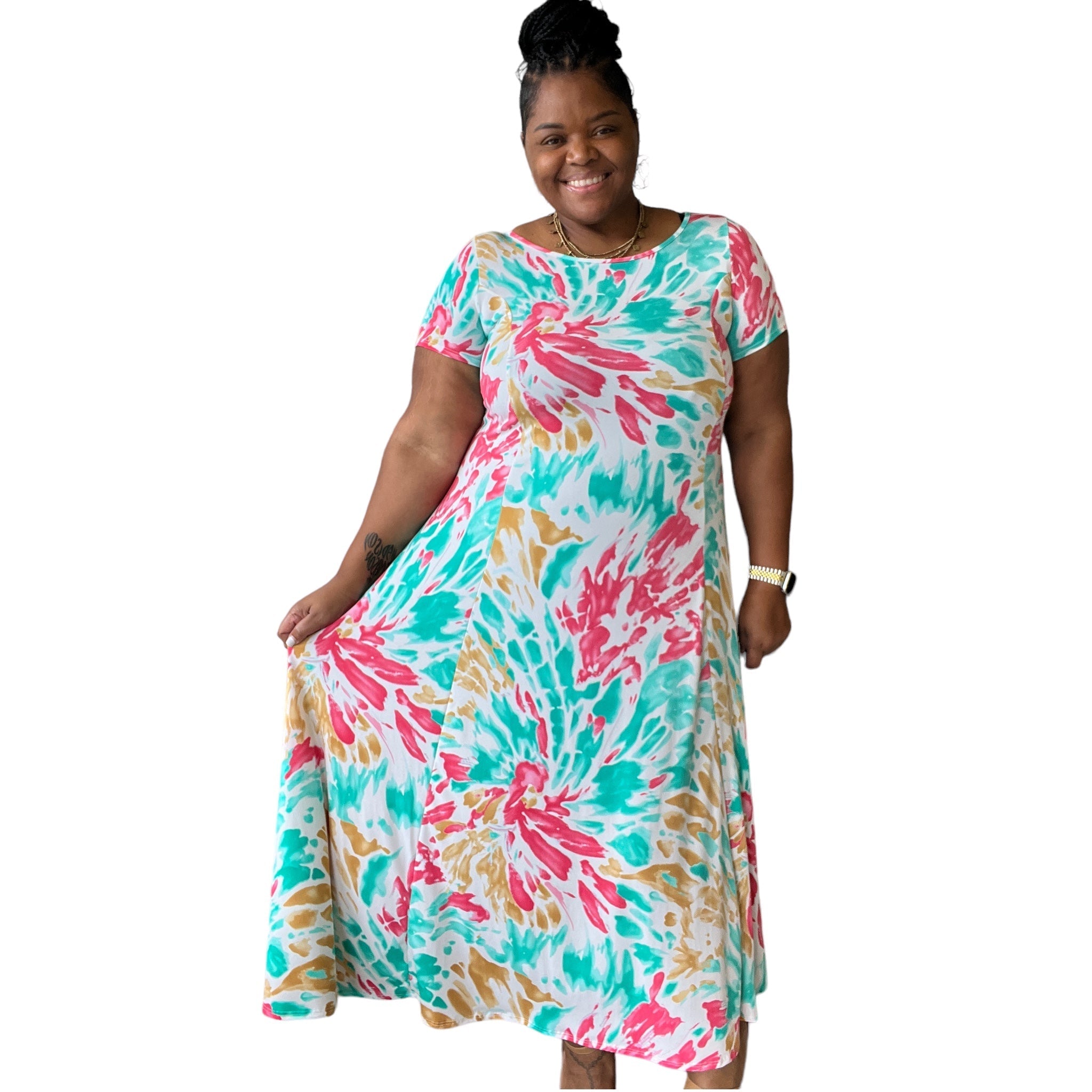 Women’s Plus Size Blushed Midi Dress
